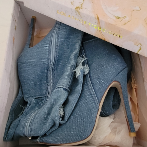 Over the knee boots - Picture 7 of 7